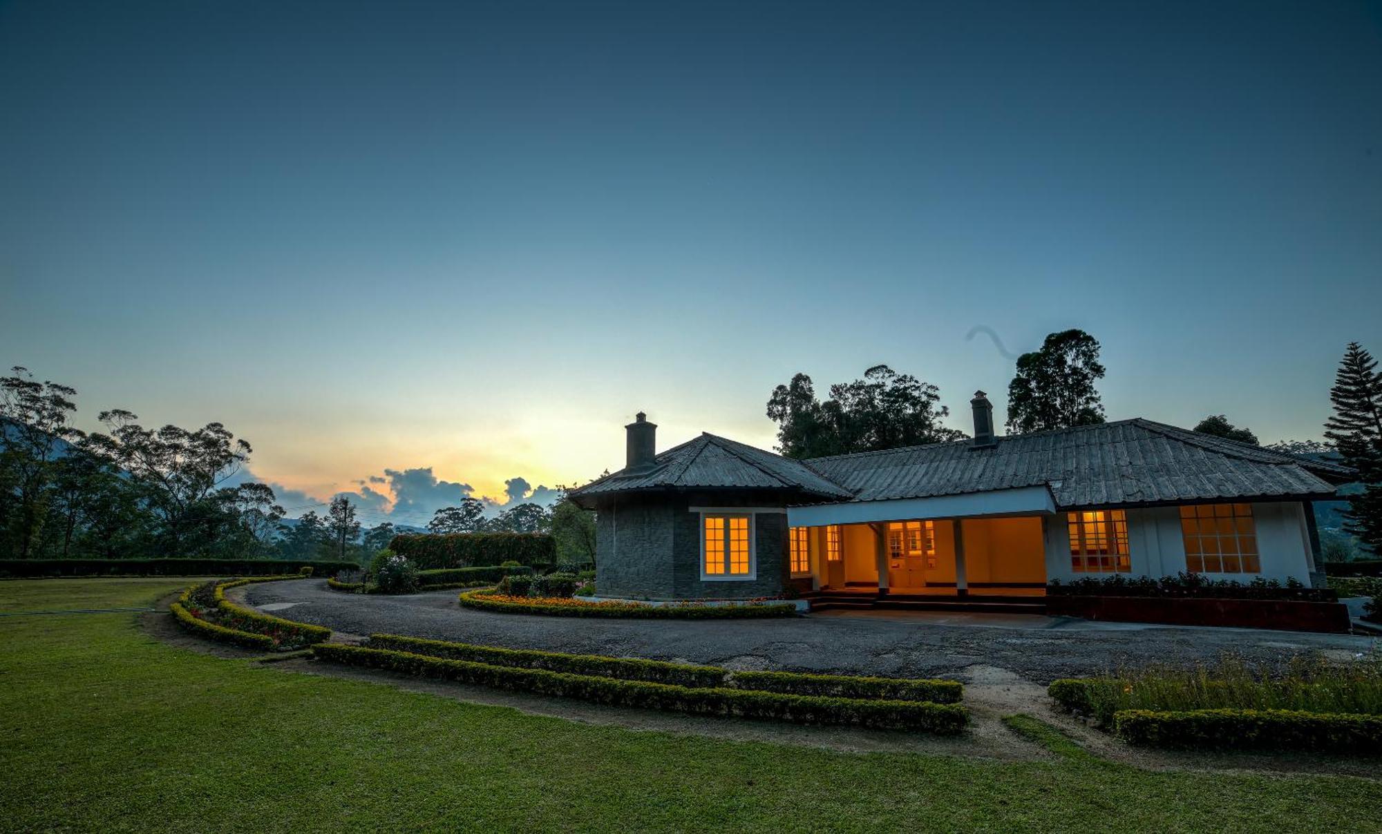 Lockhart Bungalow Munnar - A Cgh Earth Saha Experience Exterior photo