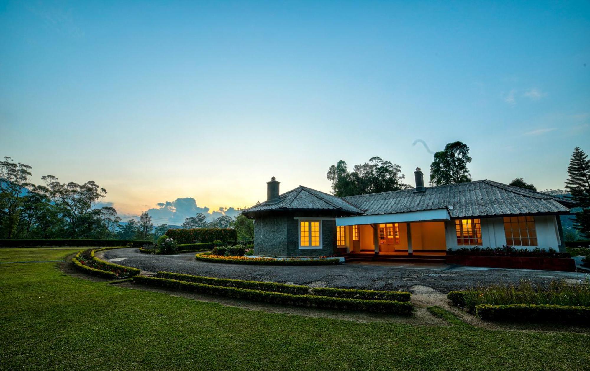 Lockhart Bungalow Munnar - A Cgh Earth Saha Experience Exterior photo